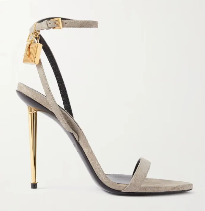 Элегантные бренды Stiletto каблуки сандалии женская обувь для обуви дизайнеры модельеры атласные золотые одежды для ботинки туфли высочайшее качество подлинная кожа