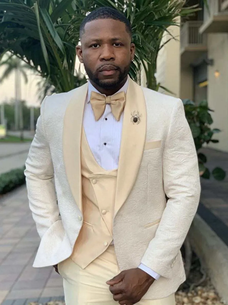 Custom Made Brown Groom Tuxedo Embossing Men Suits Shawl Lapel