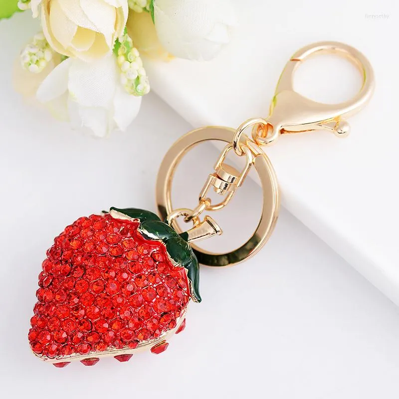 Keychains Red Strawberry Lovely Glass Pingente Bolsa de Carreira Jóia Chain Jóias Presentes Série de Fruta Moda Fruta Trendy unissex