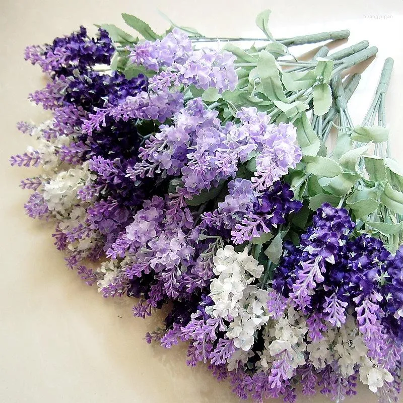 Fiori decorativi 1 bouquet 10 teste simulazione lavanda di seta casa vintage vero tocco fiori artificiali / piante decorazioni di nozze per