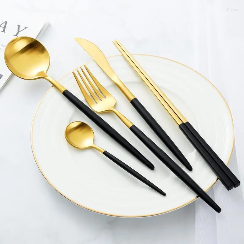 Flatware sets 4 pc's set inclusief vork lepels messen roestvrijstalen servieskit voor thuisbar