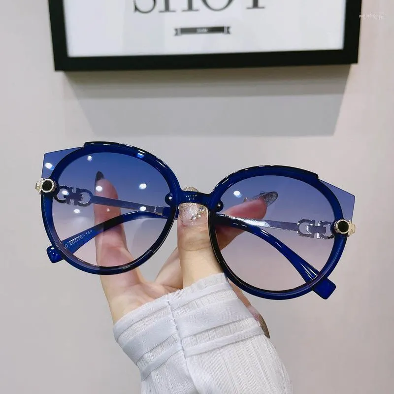 선글라스 2022 빈티지 고양이 눈 라운드 여성 한국어 버전 금속 무테 그라데이션 태양 안경 Luxury Shades UV400