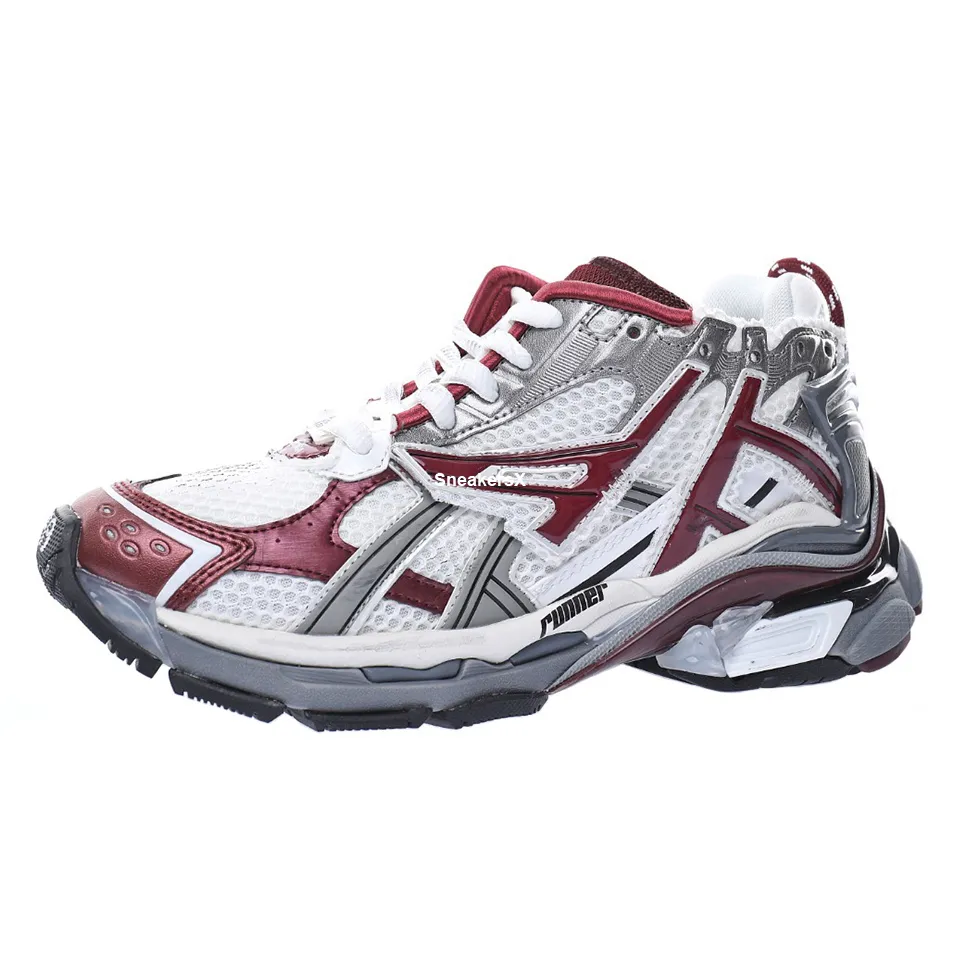 Kith Runner Sports Shoes Luxury Running Shoe Mens Designer Sneakersレディースパリチャンキー女性トレーナー9069