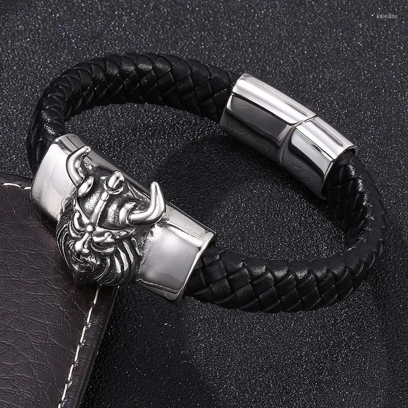 Braccialetti con ciondoli Uomo Bracciale in pelle nera Punk Savage Warrior Fibbia magnetica in acciaio inossidabile Cinturino da polso intrecciato Regali ST0271