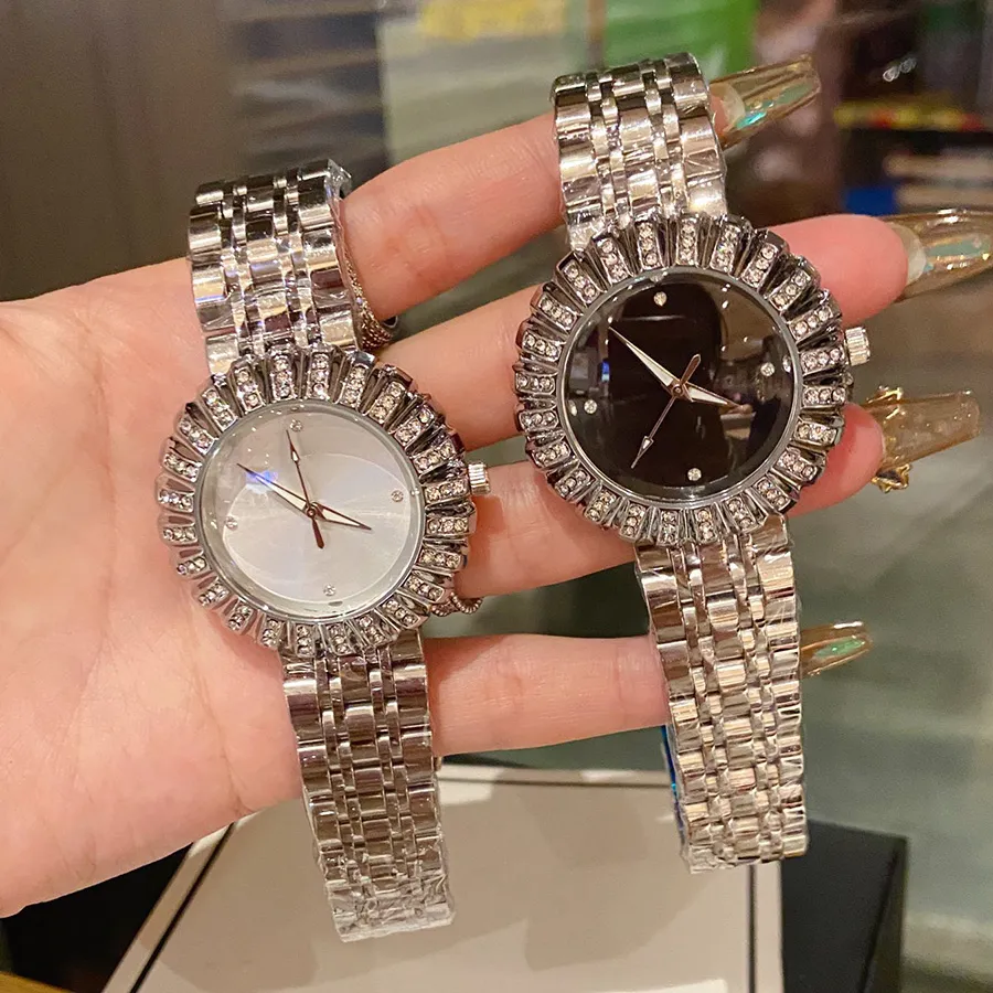 Fashion Brand Wrist es Women Ladies Girl Crystal Style Luxury Metal Steel Band Quartz Clock CH 86