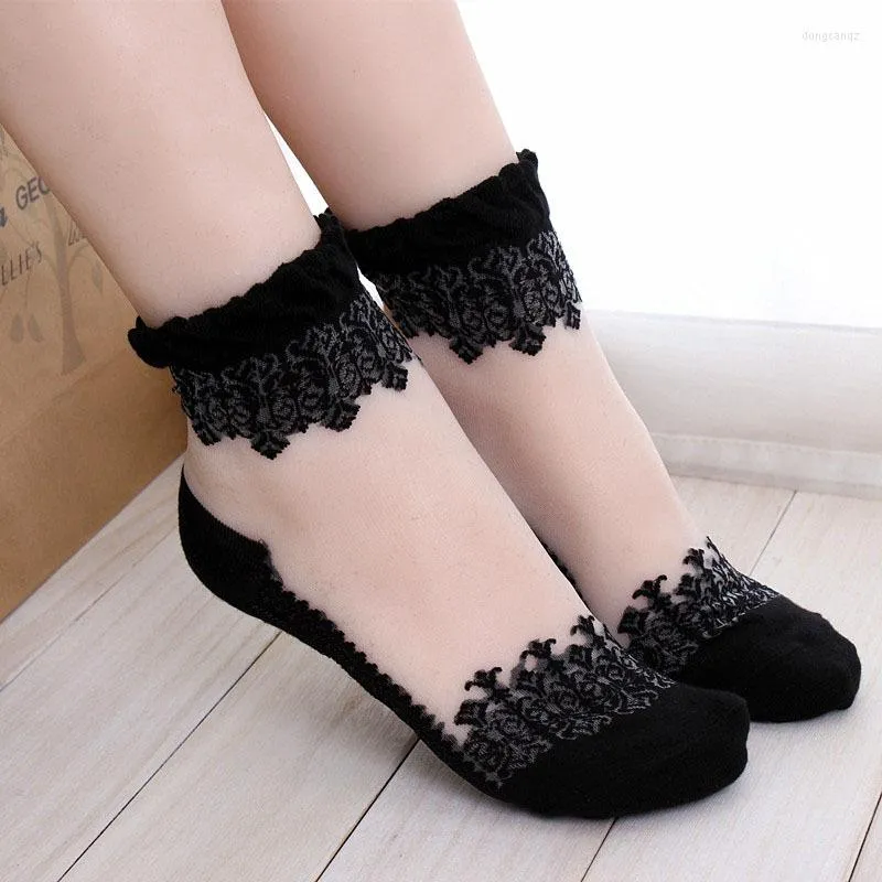 Sports Socks 1Pair Women Sport Lace Ruffle Ankle Sock Soft Sheer Cotton Mesh Knit Female Fitness Gym Yoga