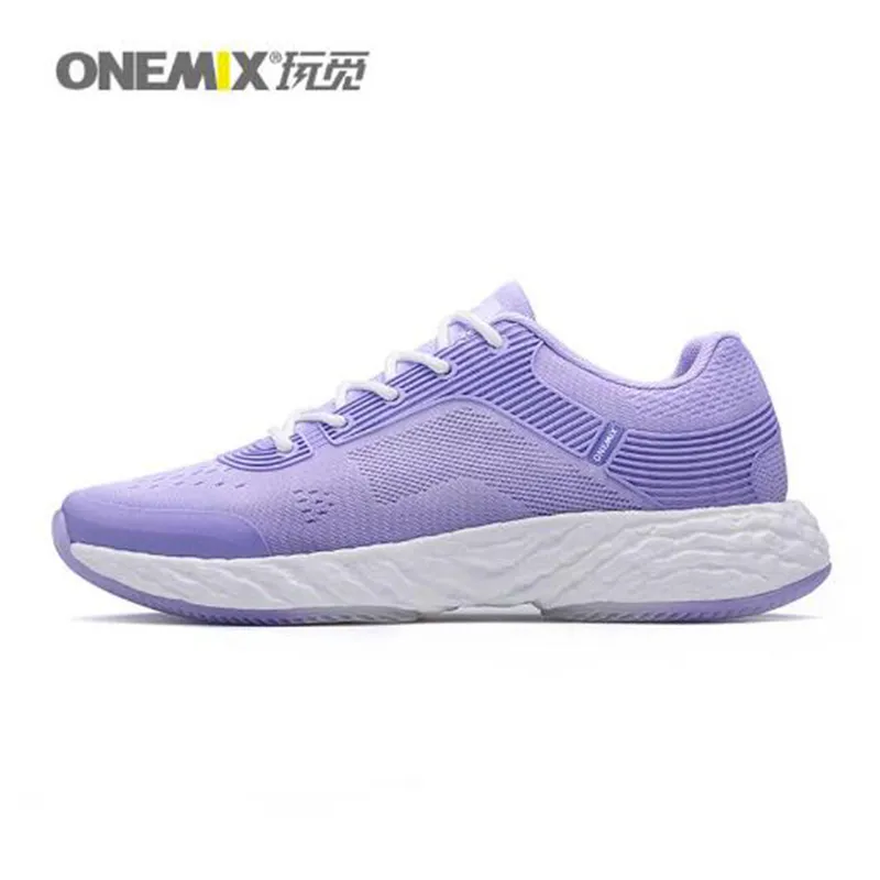 running shoes Blue kind white black Red lace soft cushion young men boy low cut ushion Type Fluorescence Men Women designer trainers sports sneaker Size 36-45