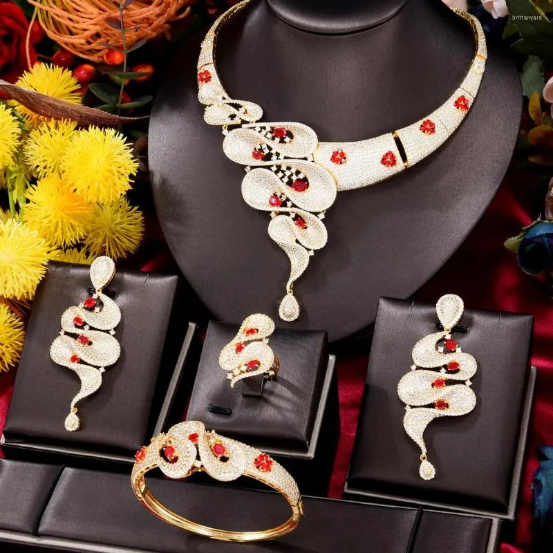 Серьги ожерелья устанавливают роскошную геометрию Godki Luxury Dubai золото нигерийские свадебные африканские бусинки.