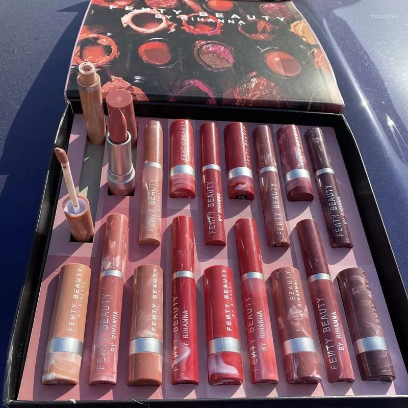 Cosméticos de beleza de Lip Gloss Fentys Kylies 9pcs Lipgloos Lipstick Conjunto de cor nua à prova d'água à venda