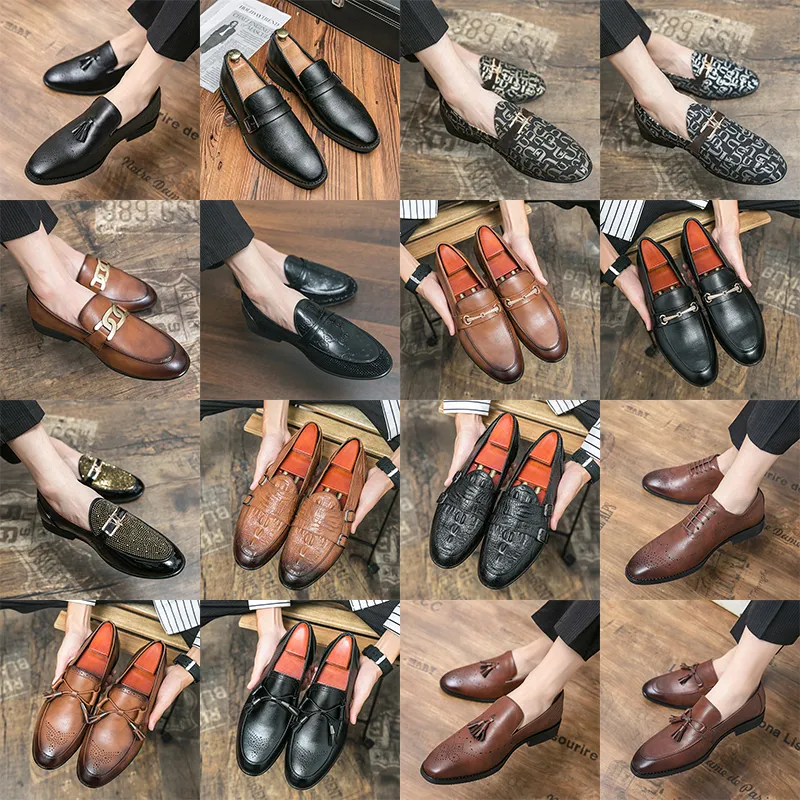 Luxury Brogue Oxford Shoes Pointed Toe Leather Shoes broderad Rhinestone Tassel Metal Buckle Vegan High End Men's Fashion Formell Casual Shoes Flera storlekar