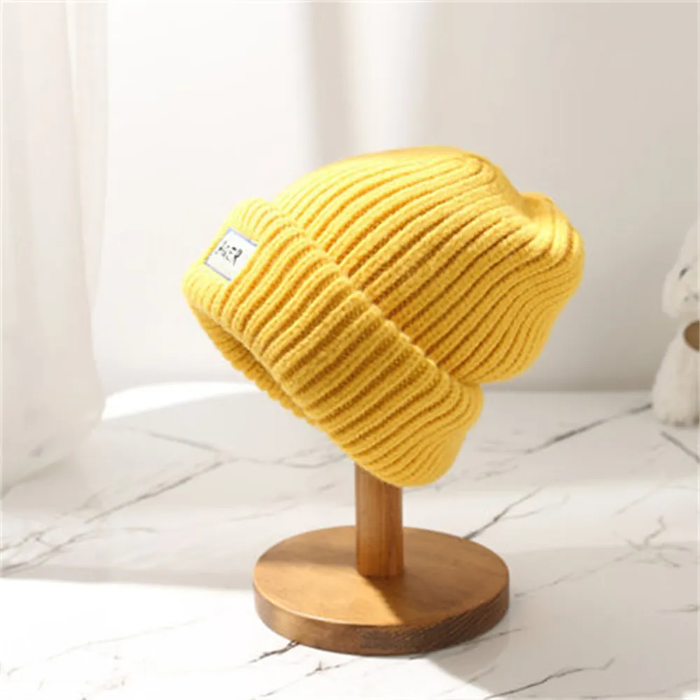 BeanieSkull Caps Loose Big Head Knitted Hat Women`s Warm Wool Satin Outdoor Autumn and Winter Show Small Face Dome Clothing Accessories 221011