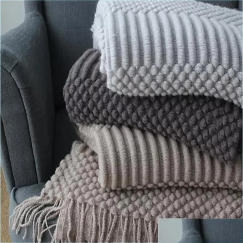 Blankets The Latest 127X220Cm Blanket A Variety Of Sizes And Styles To Choose From Knitted Air-Conditioned Nap Bubble Nordic Style Dhh1F