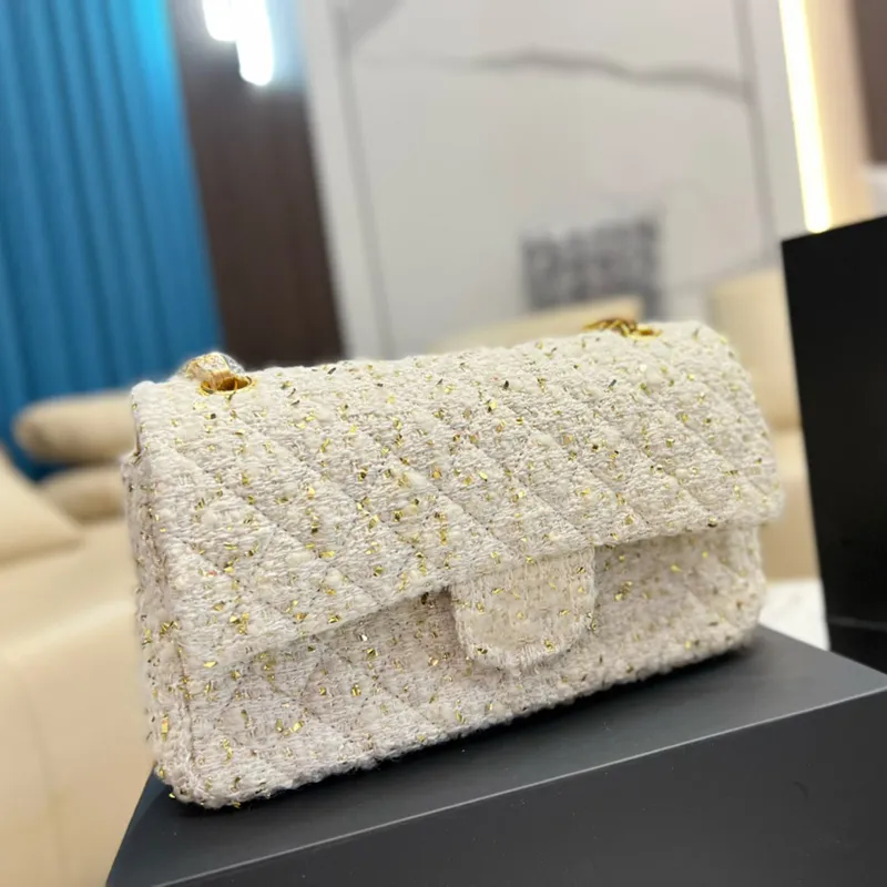 10A Top qualitywoman crossbody bag 25cm A01112 Fashion sheepskin shoulder bags famous chain bagss designer bags flap bagsss Luxurious lady purse With box C002