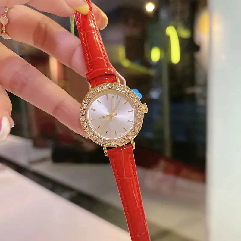 Kobiety obserwują ruch kwarcowy zegarki na rękę biznesową zegarek na rękę Montre de Luxe 30 mm modne zegarki Diamond Bezel