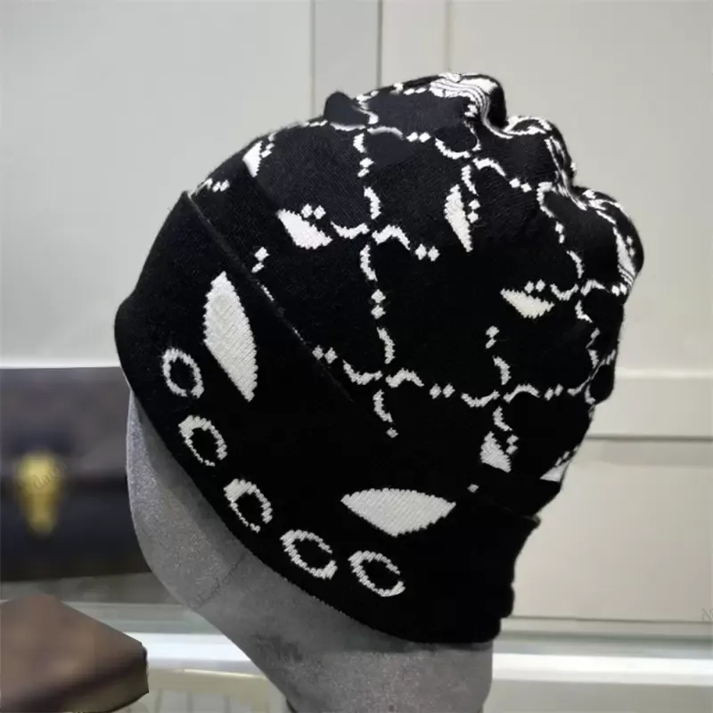 Skullcap Beanies Warm Knitted Hat With Visor, Beanie... From  display picture 3
