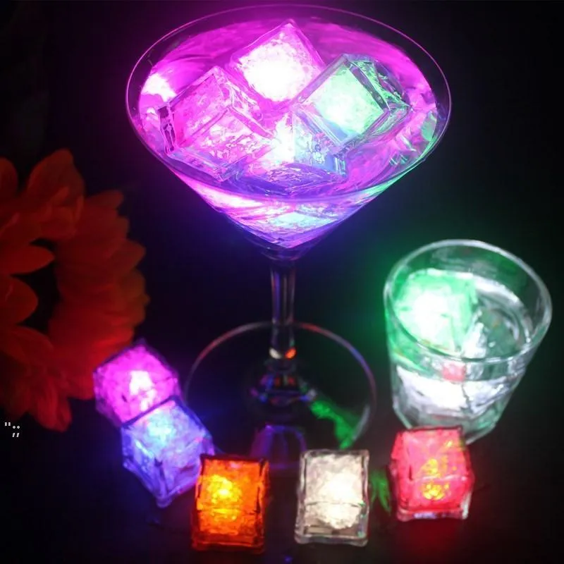 Luci a LED Luci policrome per feste Flash Incandescente Cubetti di ghiaccio Lampeggiante Lampeggiante Decor Up Bar Club Wedding BBB16225