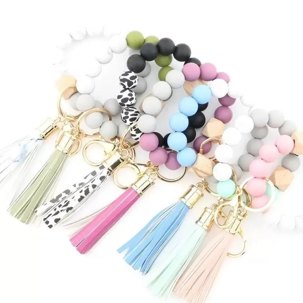 Foreign trade food grade silicone beads bracelet keychain personalized tassel pendant key ring female multi-color optional 0518