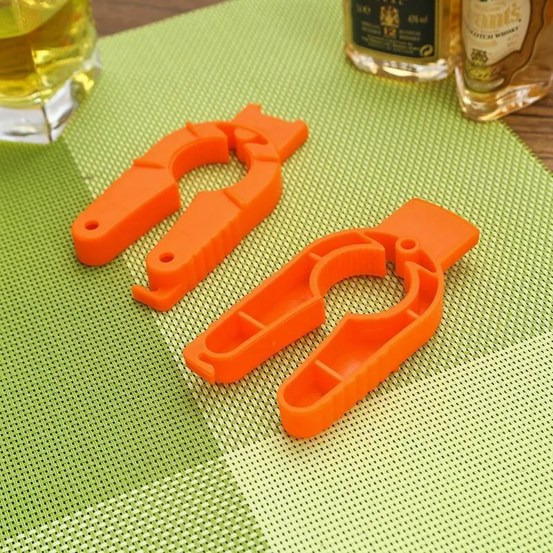 Simple Beverage Beer Opener Portable Outdoor Openers Camping Party Multi-Function plastic Hanging Openper Bar Kitchen Tools RRB16248