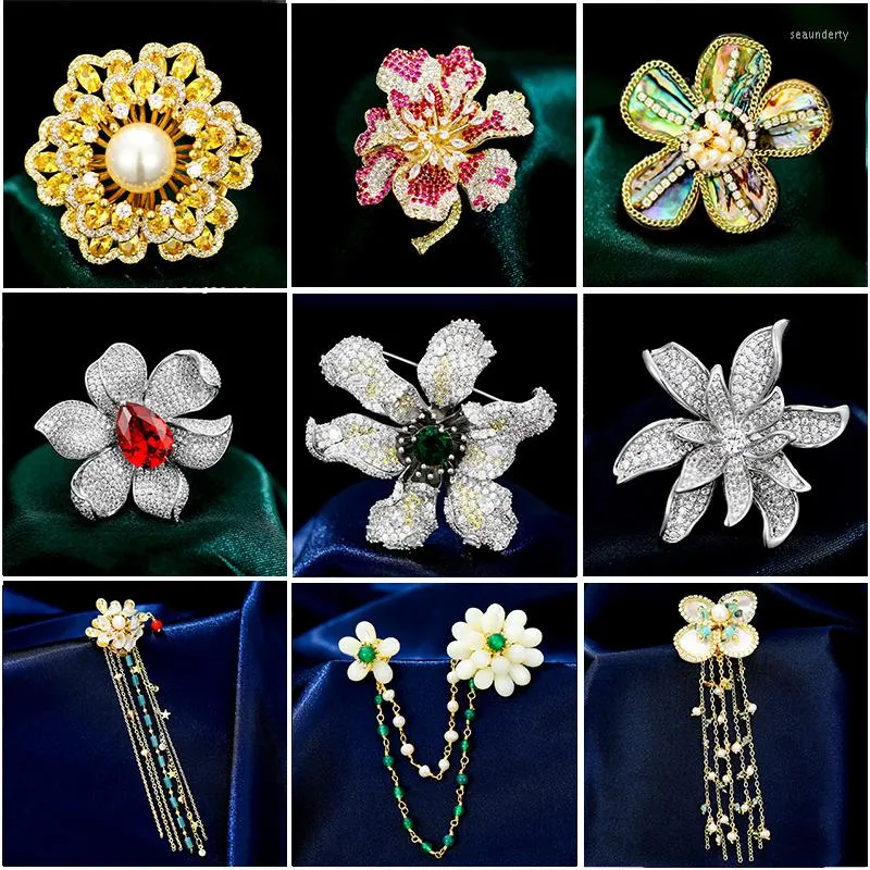 Brooches Luxury Shines Cubic Zircon Flower Brooch Temperament Coat Corsage Handmade Pearl Tassel Pin Accessories For Women's Gift