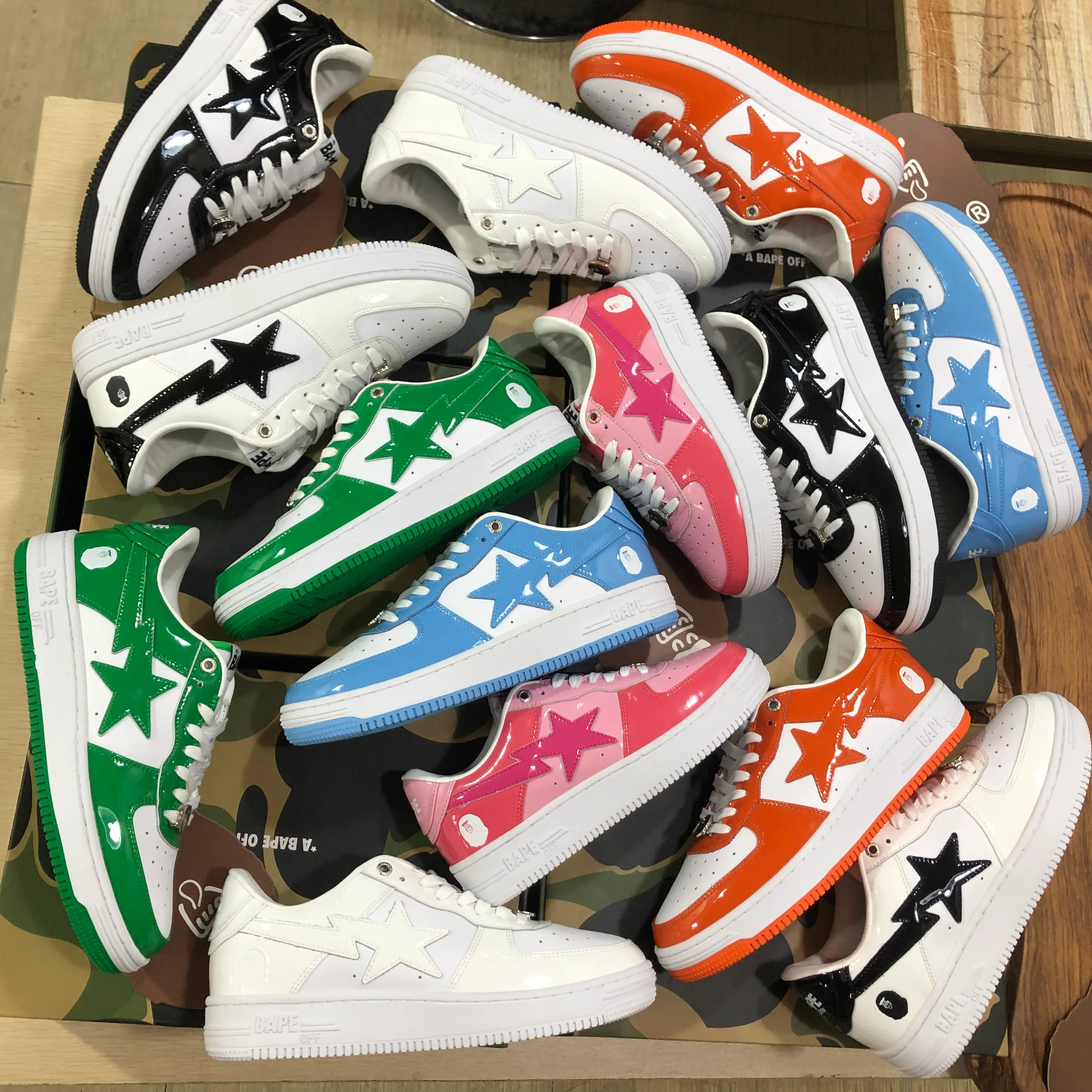 Bapesta Bapestas Baped off Casual Shoes Sk8 Low Men Women Black White Pastel Green Blue Suede Pink Mens Womens Trainers Outdoor Sports Sneakers Walking Jogging