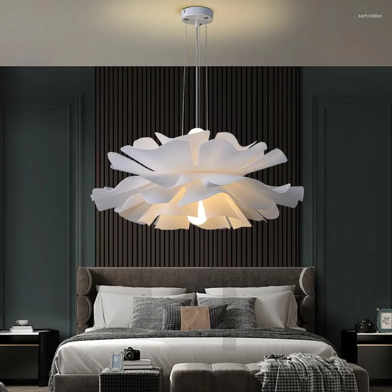 Pendant Lamps Ceiling Bedroom Light Simple Modern LED Warm Indoor Outdoor Chandelier Nordic Design Petals 2022 Lighting Fixtures