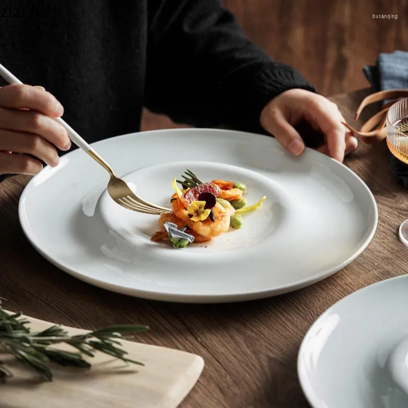 Plates Creative Ceramic Dinner Dishes Steak Hush￥ll Rund Tabell Boar Straw Hat Pasta Restaurang Dessert Trays