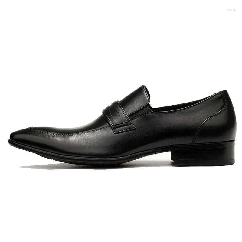 937 Scarpe eleganti in struzzo Primavera / autunno Mocassini neri stile LIAOCHI Punta a punta Slip-on in vera pelle da sposa Oxford Office Mens 640