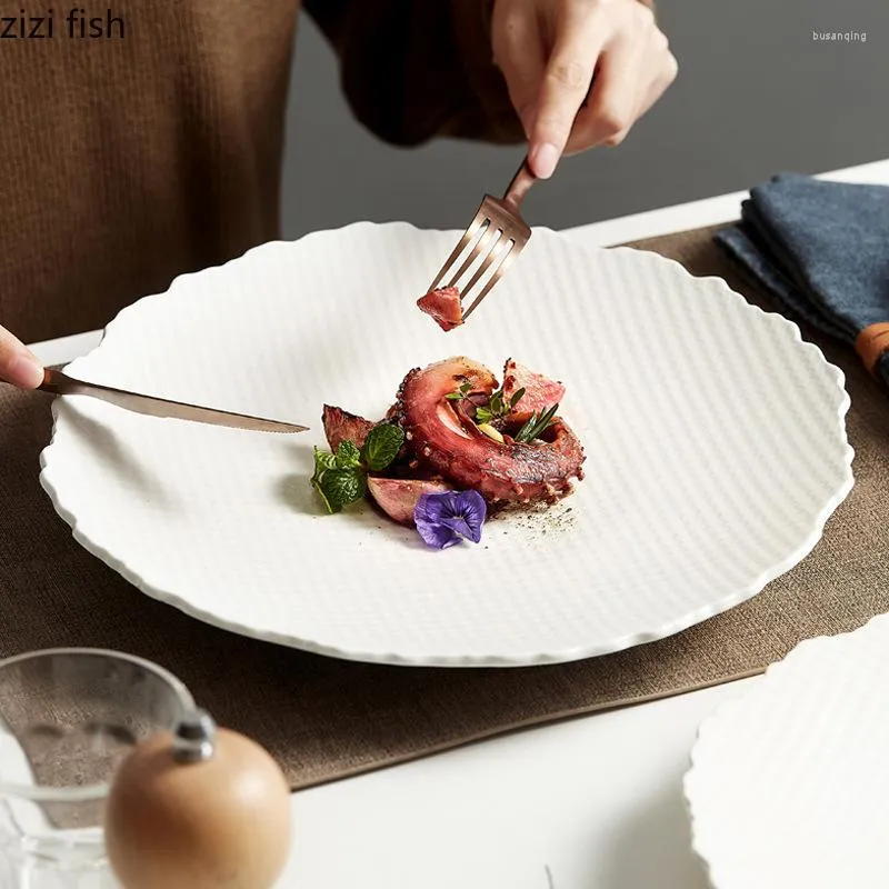 Plates Creative Ceramic Dinner Plate Vegetabilisk matr￤tt Pasta biff skaldjur Sushi Restaurang Tabelleris Snack Br￶ddesserter Tray