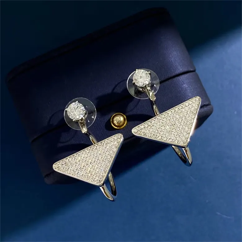 Designer￶rh￤ngen Stud Womens Luxury Brand Designers Earrings Letter Invertered Triangle rostfritt st￥l Geometriska zirkonstrass￶rh￤ngen f￶r kvinnor