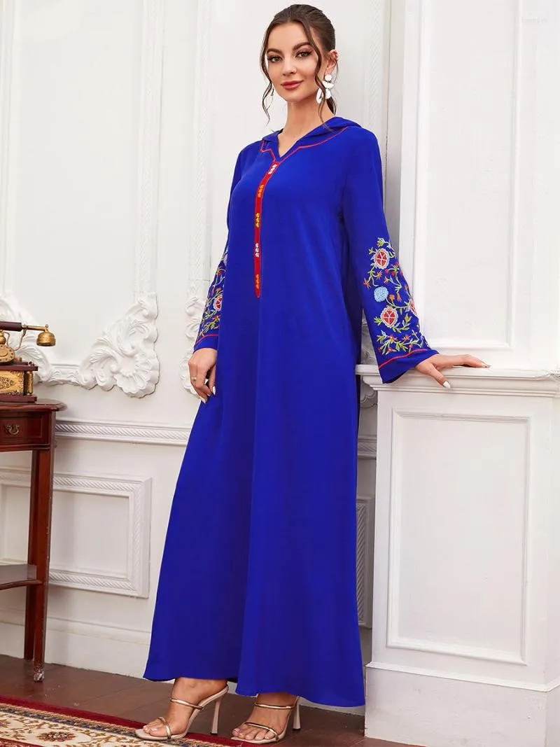 Ubranie etniczne Sprężyna muzułmańska sukienka z kapturem Kobiety Elegancki haft ramadan eid kaftan abaya saudyjska arabska islam szata caftan vestido