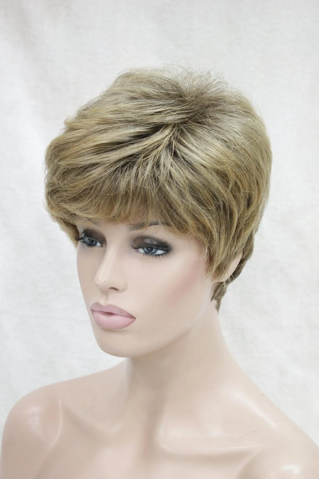 Classic Cap Golden blonde Mix Brown Root Short Wavy Synthetic Lady' Hivision Wig