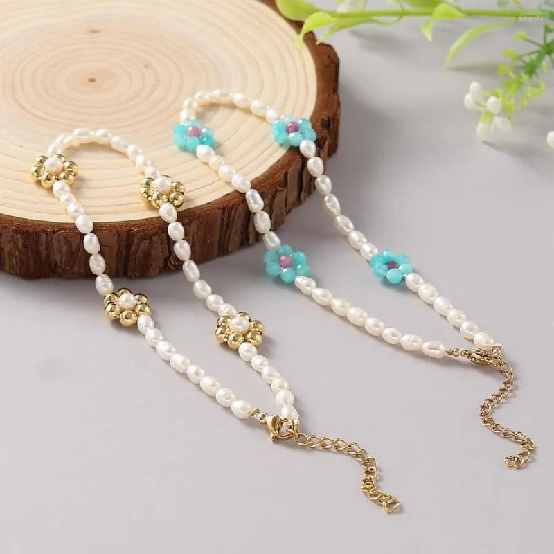 Bracelets de cheville perle d'eau douce naturelle cheville pour femmes riz blanc fleur de marguerite dorée bijoux fins