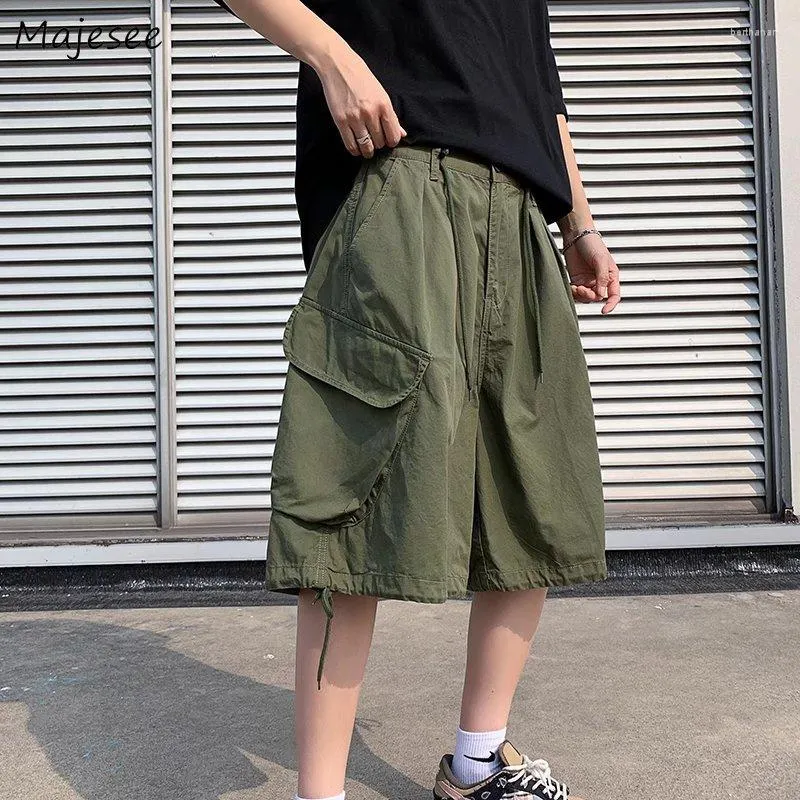 شورت رجال الرجال يابانية الموضة أزياء الشوارع الرجعية وسيم جيوب كبيرة ديناميكية الشاب الشاب غير الرسمي الصيف الهيب هوب أنيقة