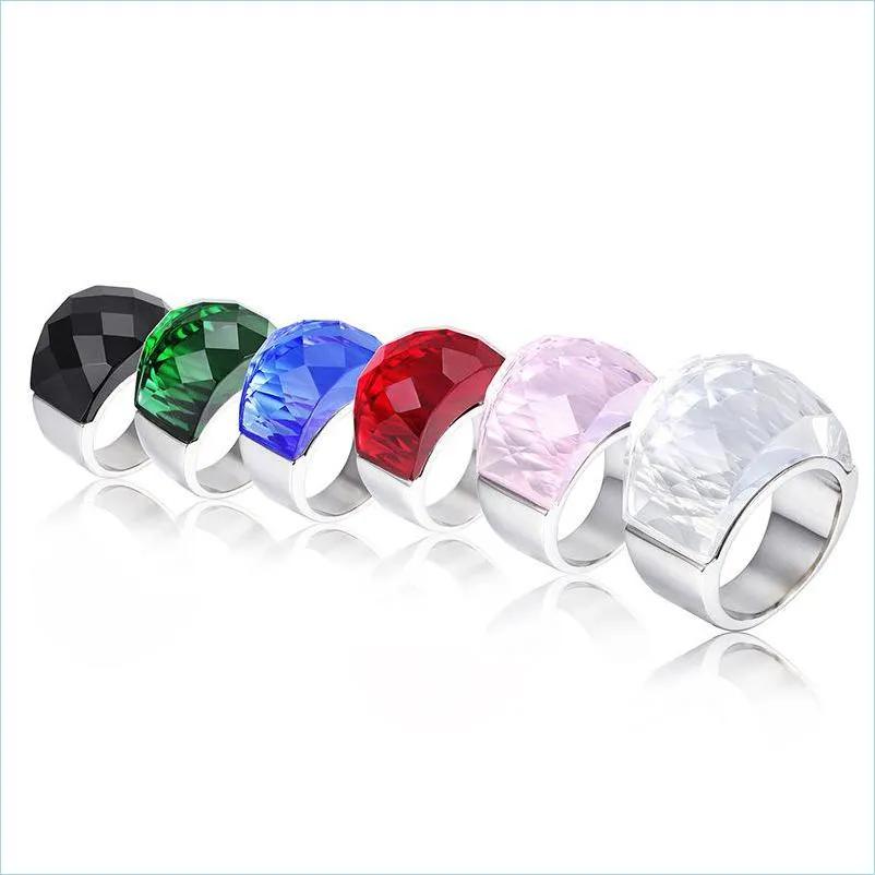 Stylish Austrian Crystal Joancee Wedding Rings For Women 316L Stainless