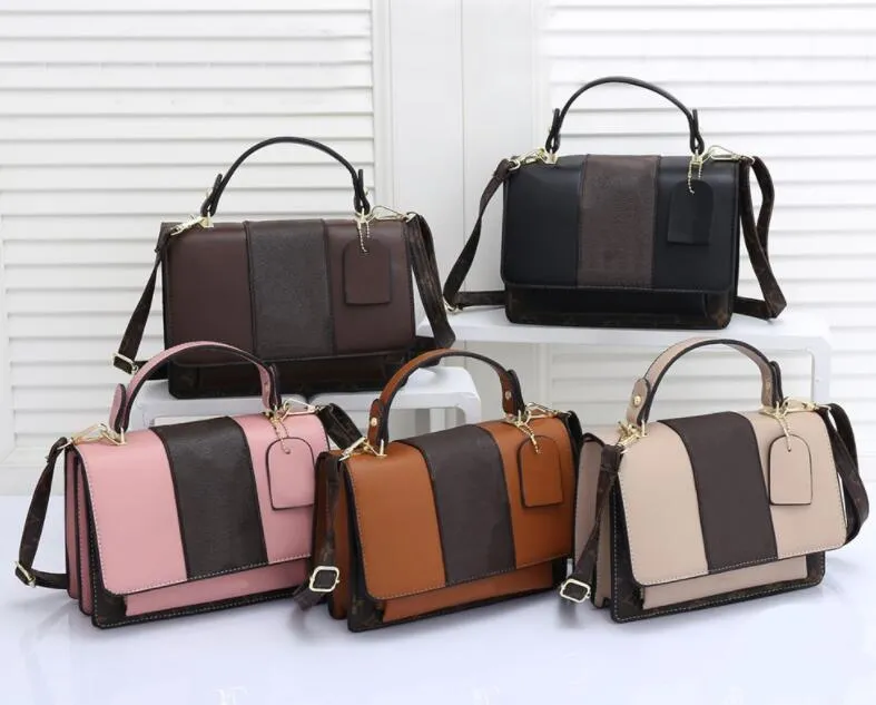 Wome Fashion Bags 22SS Classic Handbag Messenger Bag حقائب التسوق Pu Leather Bottegas Bags مصمم فاخر محافظًا