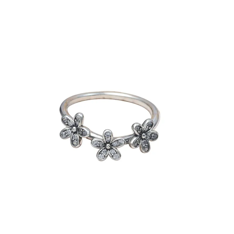 2024 Silver smycken diamantblomma vigselring diy pandoras stil par populär ringgåva