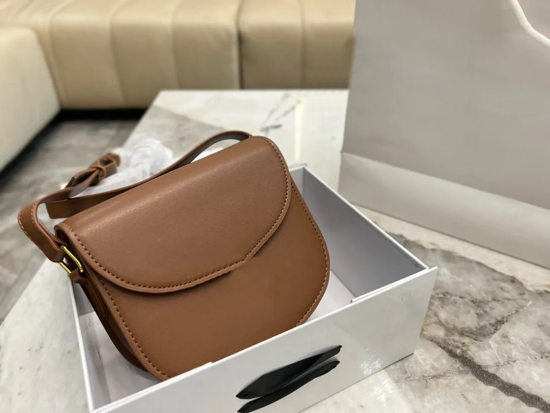 2023 Lady bags Leather Fashion designer Handbags Backpack Purse Soft leathers material Cover women ladies Shoulder handbag cross body wallet purses top