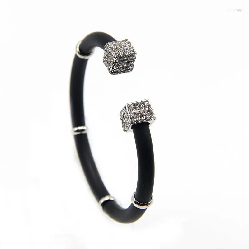 Bracelets de charme ZG 2022 para mulheres geométricas quadradas abertas shrenstone senhoras acessórios de diamante completo jóias femininas