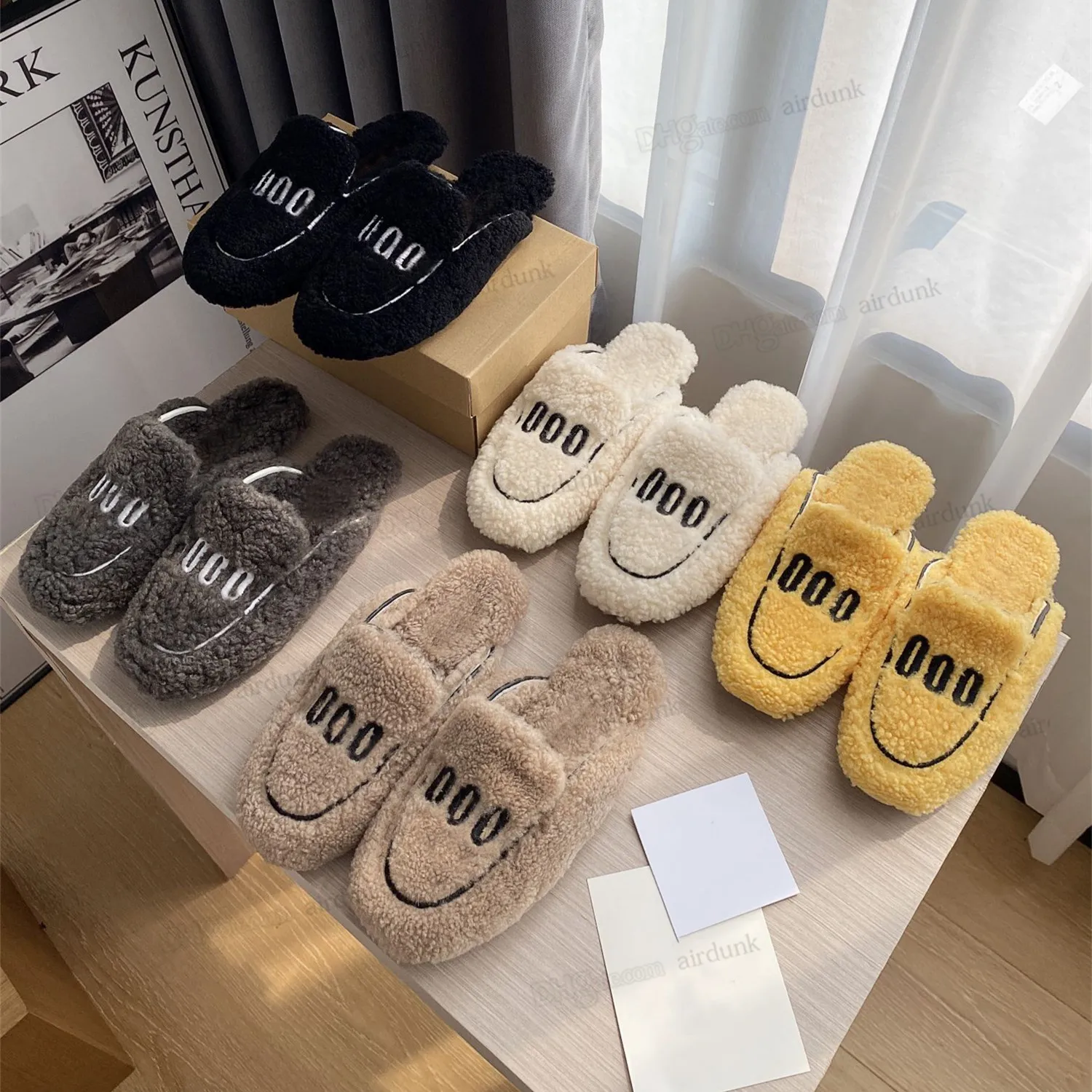 Inside and Fluffy Outside Women New Full Wool Cozy Mules Shoes Embroidery Black White Turmeric Dark Grey Apricot Woman Lazy Muller Slippers Outdoor Slid 99