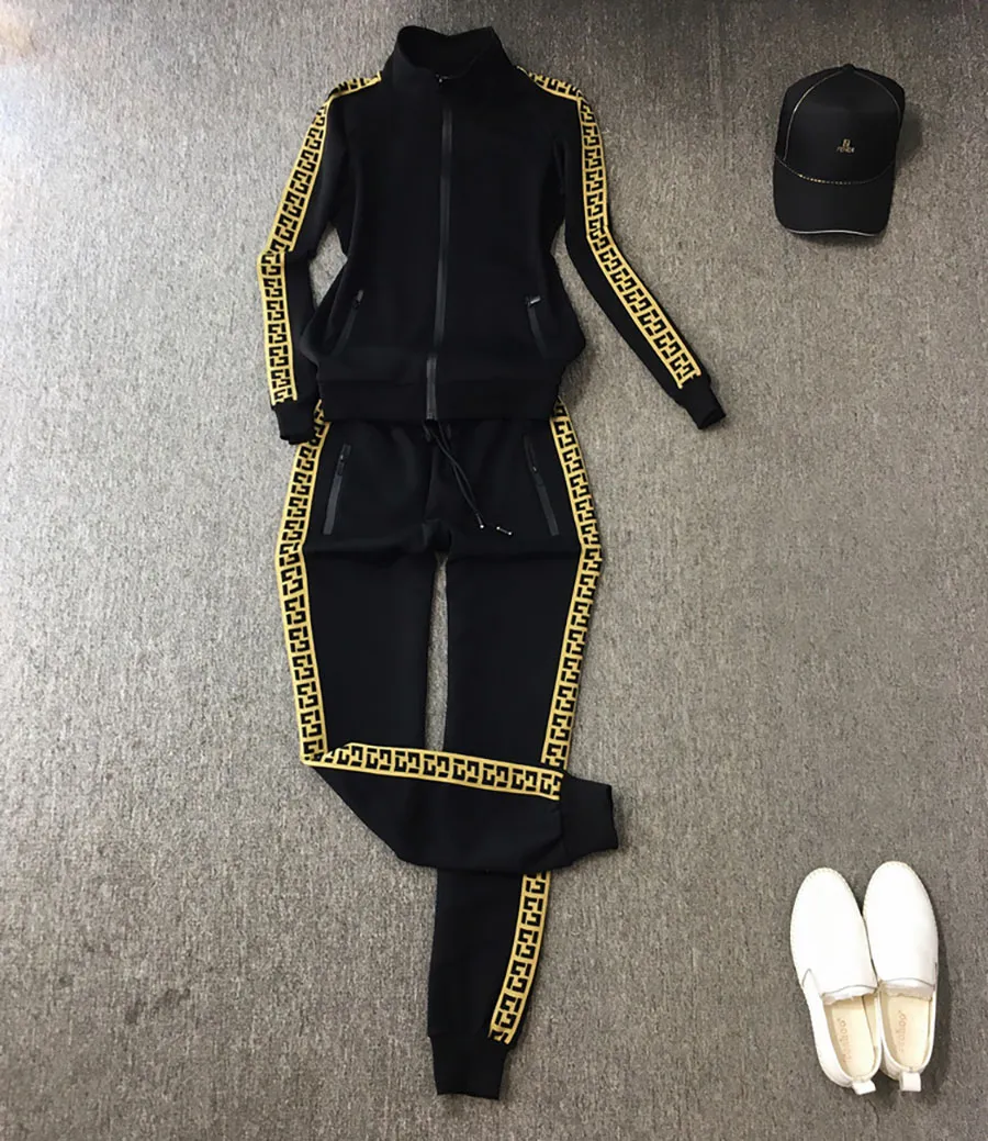 2023 Kvinnor Tracksuits Fashion Designer Autumn Casual Cotton Sports Suit High End Women's Zipper Cardigan Coat Team bär två stycken långärmad sportkläder