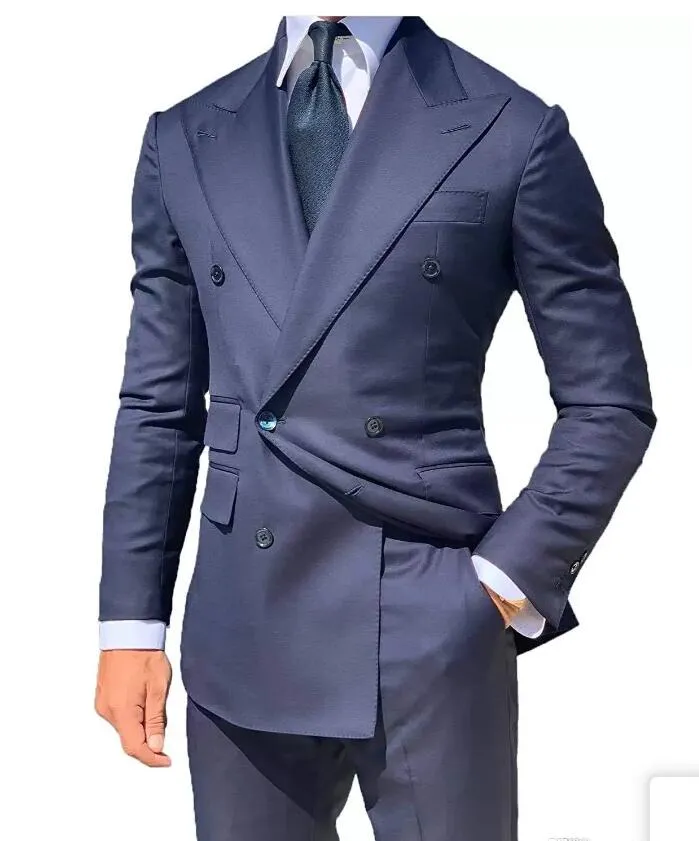 العلامة التجارية الجديدة البحرية الأزرق العريس Tuxedos مزدوج الصدر زفاف فستان الأزياء الذروة للرجال رجال السترة السترة عشاء/عشاء Darty Suittie 1592 سروال التعادل