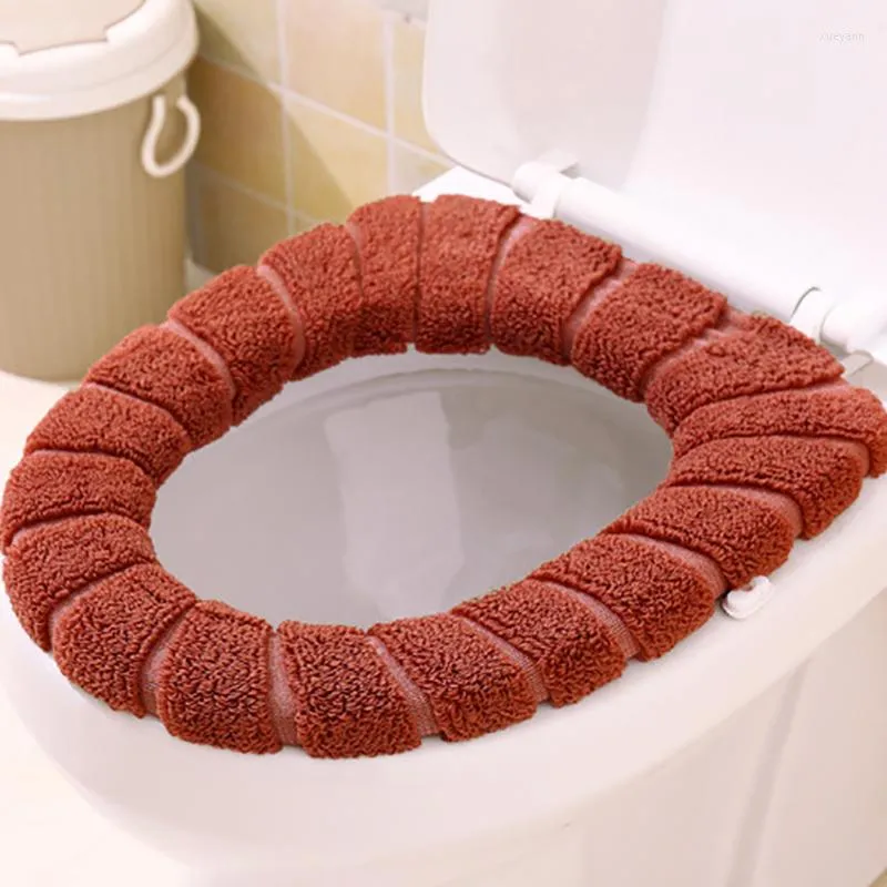便座の洗濯可能なバスルームの詰め物の洗濯物の蓋パッドは、家の装飾マットケース冬のためにセット