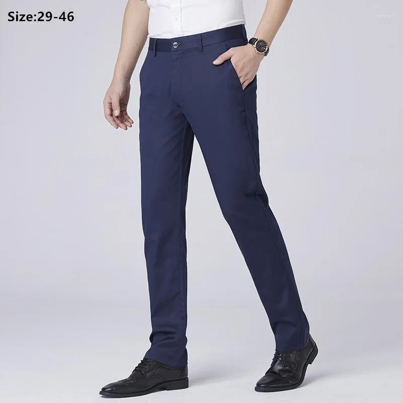 Costumes pour hommes Pantalons d'affaires d'été Robe de soie de glace Men Formal mince Slim Fit Office Plus taille 46 Pantalage sans ironique étiré