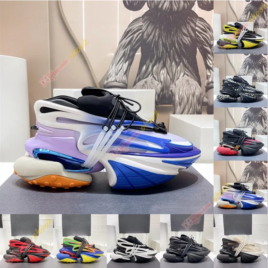 2023 Lyxiga läder Unicorn Sneakers Designer Unicorns Fritidsskor Män Kvinnor Mode Utomhus Sport Sko Space Metaverse Trainers Runner Sneaker Storlek 35-46