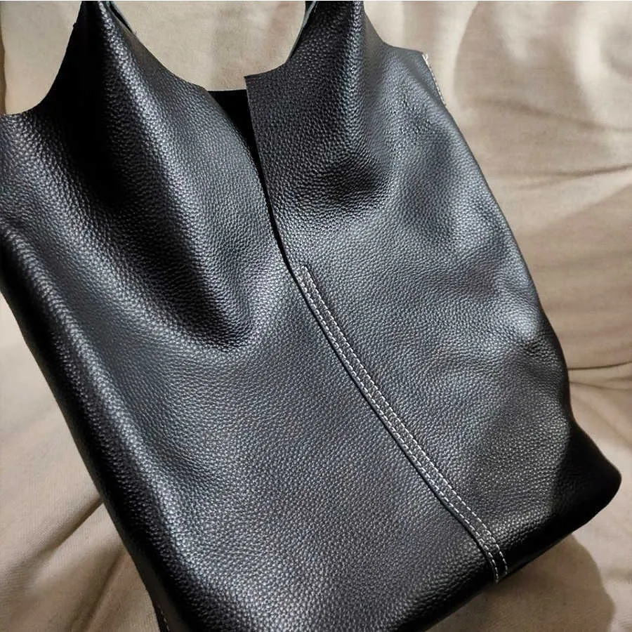 イブニングバッグ女性のためのクラシックレザーハンドバッグ2022豪華な女性バッグデザイナー大容量トートバッグ毎日