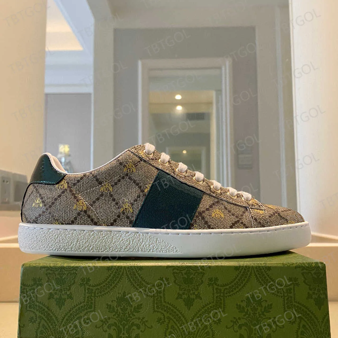 Gucci GG Multicolored Low-Top Sneakers | Neiman Marcus