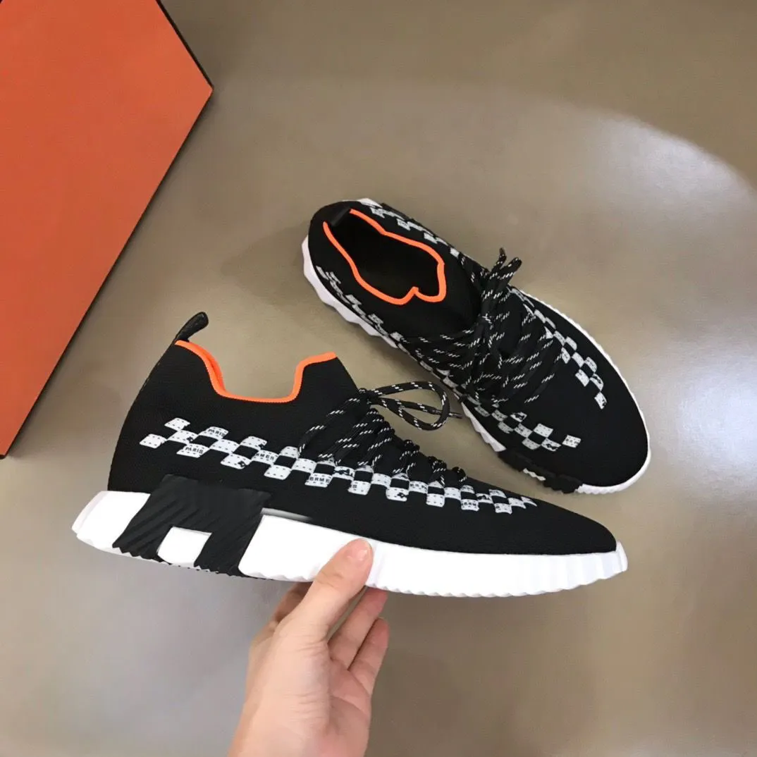Scarpe human cheap race uomo scontate