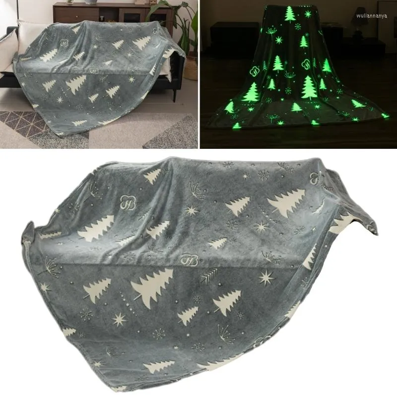 Blankets Luminous Blanket Children Glow Fluorescent Corals Flannel Material 4 Sizes Choose