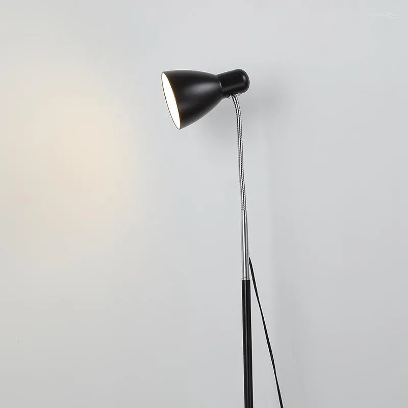 Lampy stołowe czarno -białe proste sypialnia lampa podłogowa E27 Regulowana wysokość Trzy bieg
