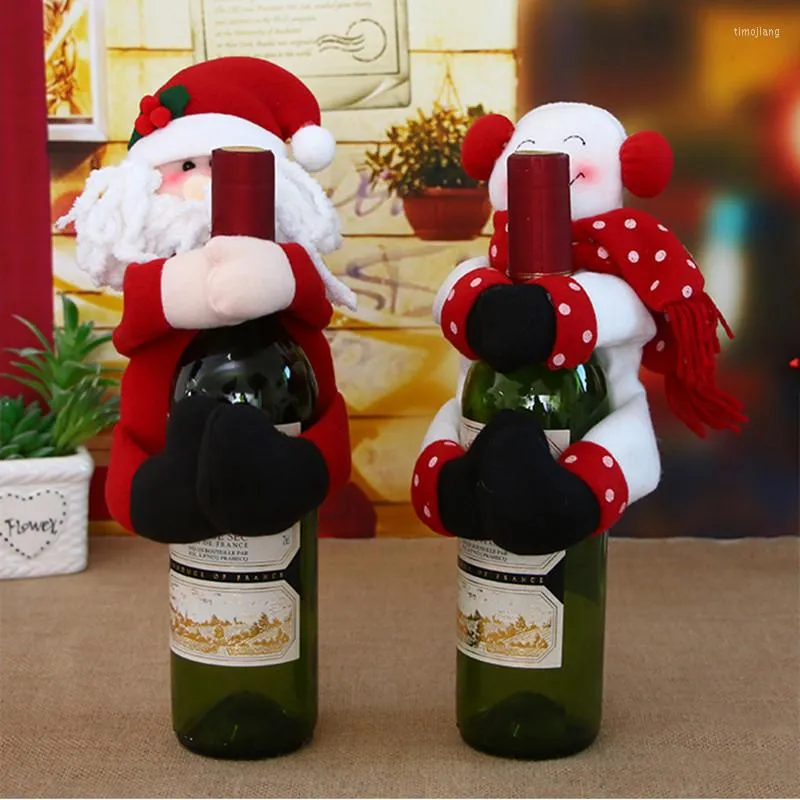 Decorazioni natalizie Pupazzo di neve Vecchio con portabottiglie di vino rosso Decorazione natalizia Ristorante con champagne